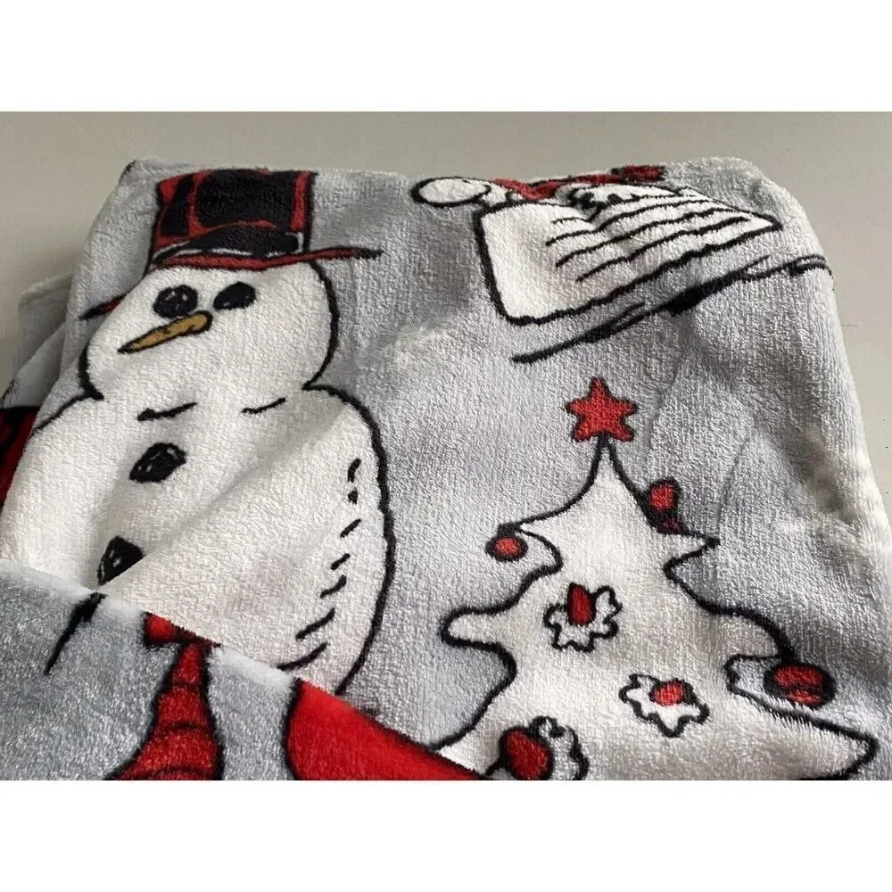 Peanuts Snoopy Snowman Throw Blanket Christmas Tree Snow Skiing‎ Ice Skating NEW